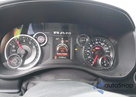 2019 Ram 1500 Big Horn/Lone Star 4X4 5'7 Box из США, поврежденный, VIN 1C6RRFFG6KN664627